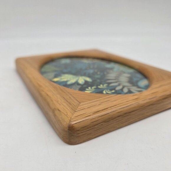 Handcrafted Oak Wood Picture Frame With Oval Center 4x6 - Picture 8 of 10